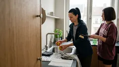 Obst waschen mit Spülmittel? Dieser kleine Küchenfehler passiert schnell – so geht’s richtig